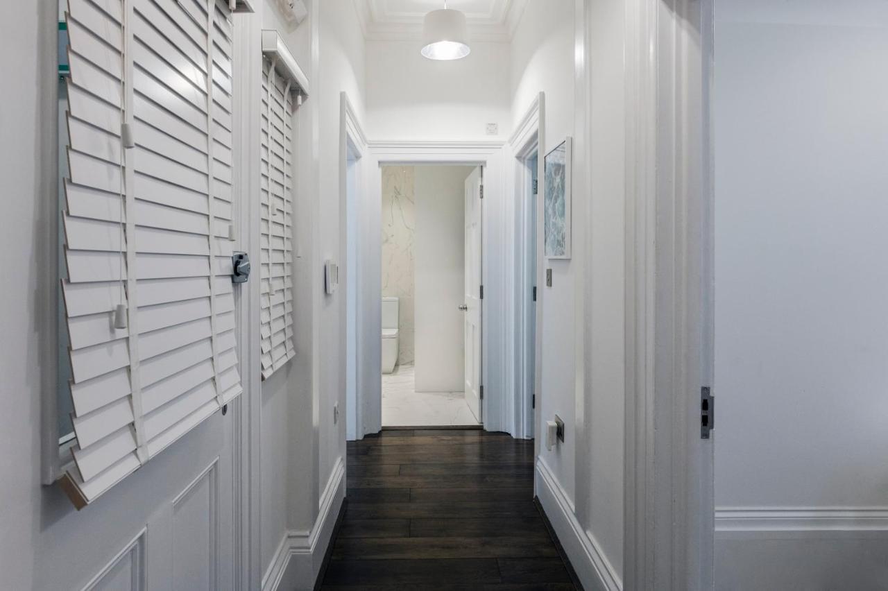 Apartment Georgian Luxury Style In Central Reading